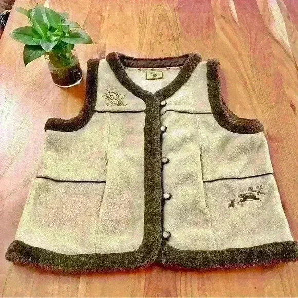 Vintage Oversized  Nature Tone Beige Fleece Button Down Vest with Faux Fur - Picture 2 of 12